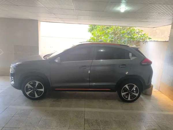 ام وی ام  X33 کراس
