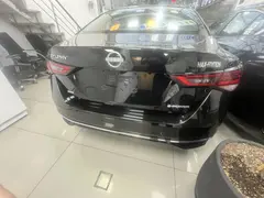 نیسان، سیلفی