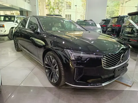 ولوو، S90