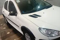 پژو، 206