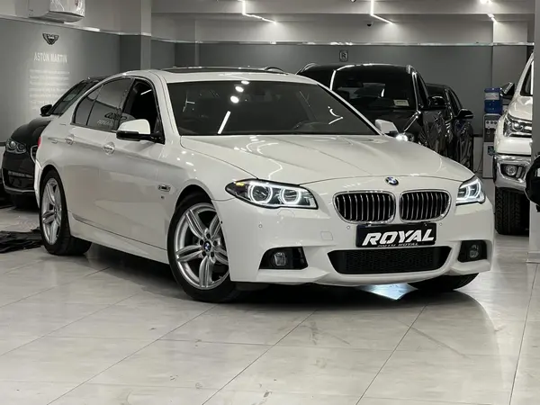 ب ام و، سری 5 سدان