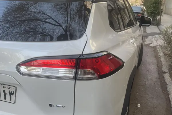 تویوتا، کرولا کراس هیبرید