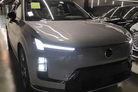 ولوو، XC70