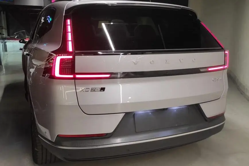 ولوو  XC70