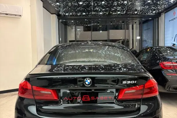 ب ام و، سری 5 سدان