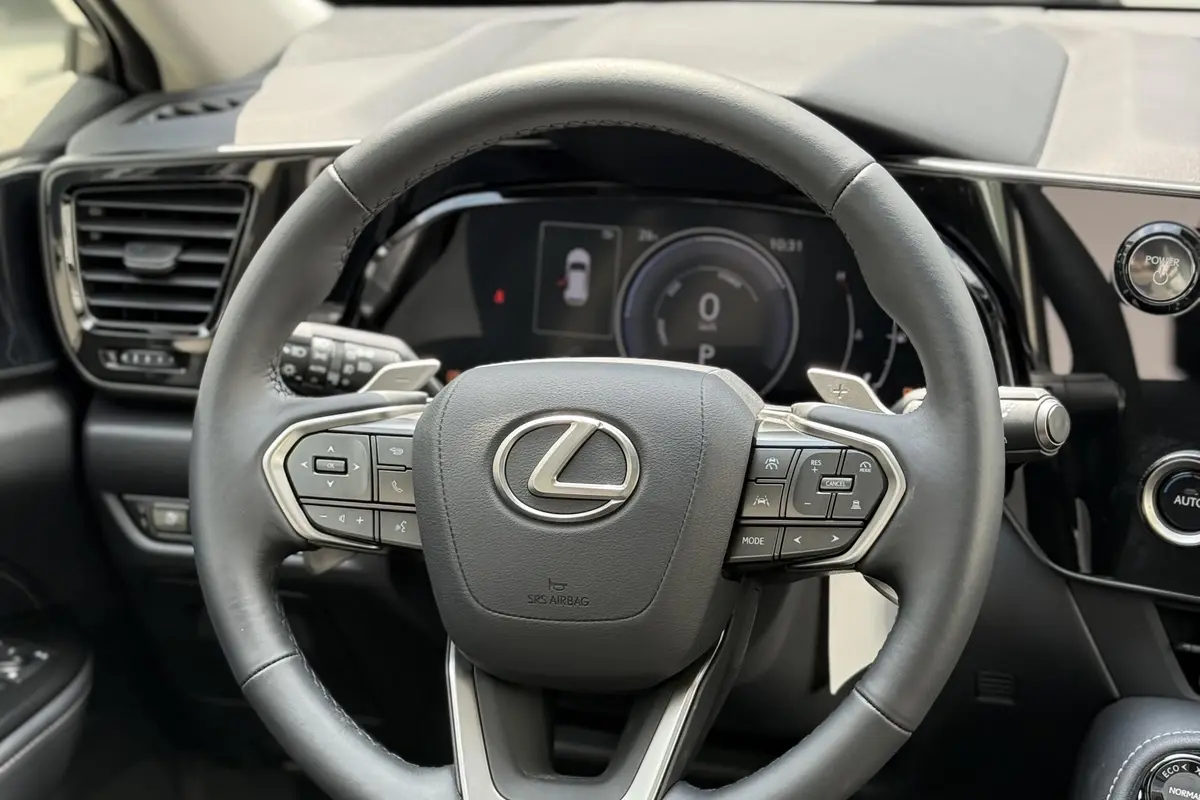 لکسوس،  NX هیبرید