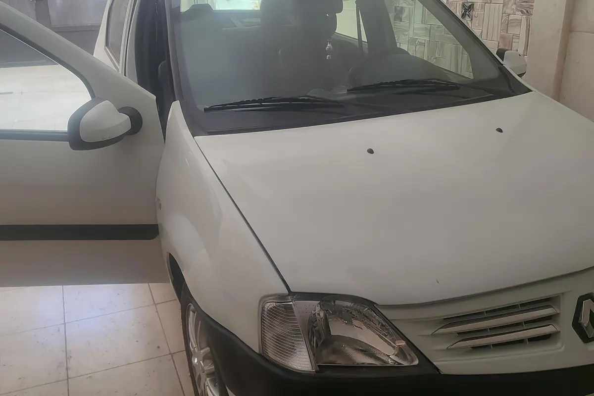 رنو،  تندر 90