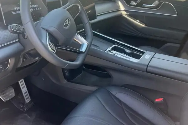 فونیکس  F9