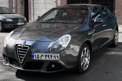 آلفارومئو، جولیتا