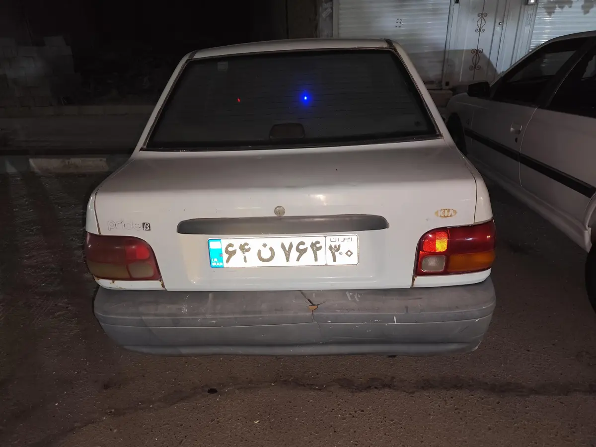 پراید،  صندوق دار