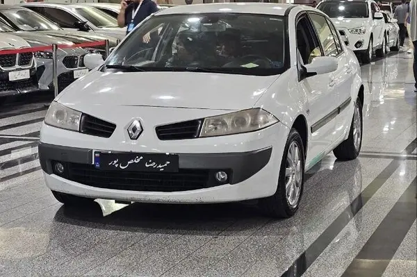 رنو  مگان (مونتاژ)
