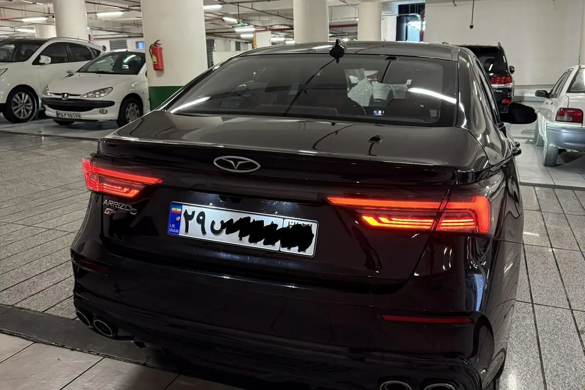 فونیکس،  آریزو 6 جی تی (Z6 GT)