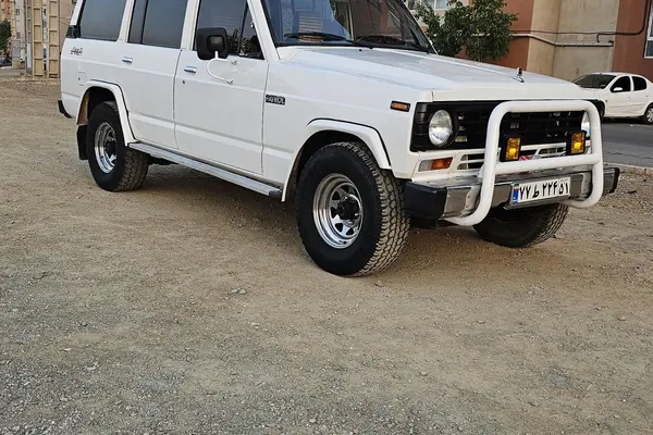 نیسان  پاترول چهار در