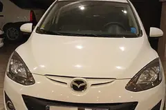 مزدا، 2 هاچ بک