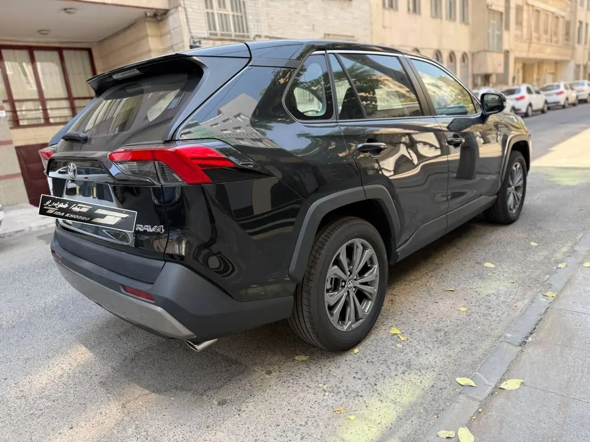 تویوتا،  راوفور