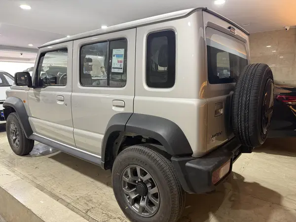 سوزوکی، جیمنی 5 در