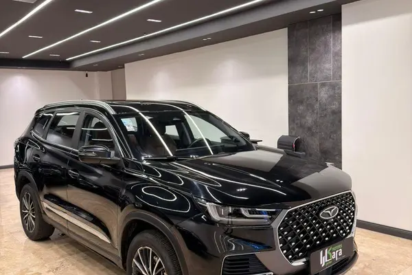 فونیکس، تیگو 8 پرو هیبرید (F8 PRO PHEV)