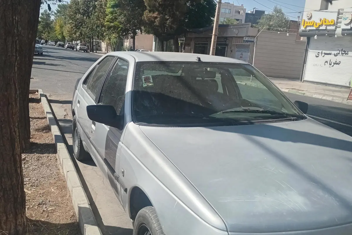 پژو،  روآ