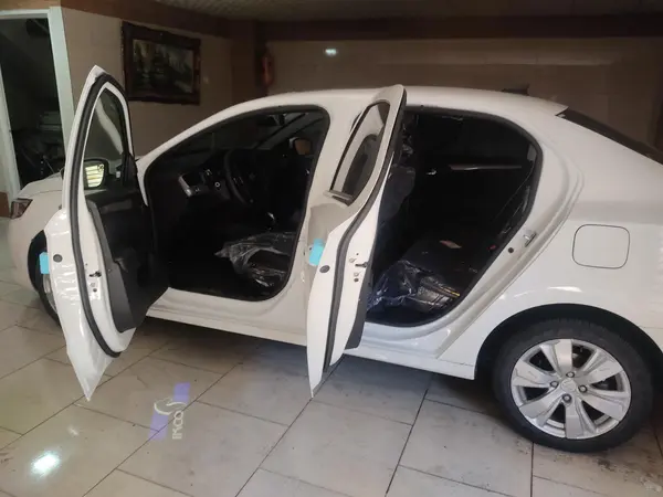 تارا، اتوماتیک V4