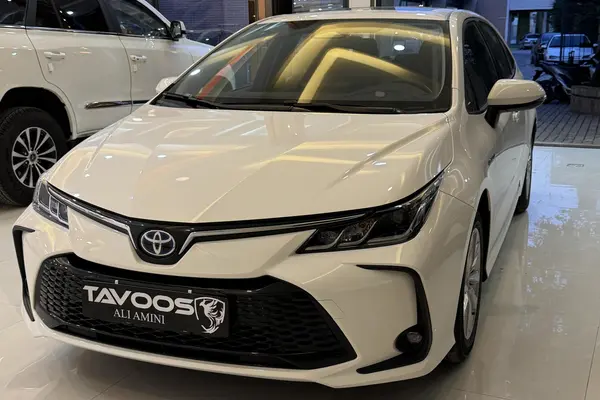 تویوتا، کرولا هیبرید