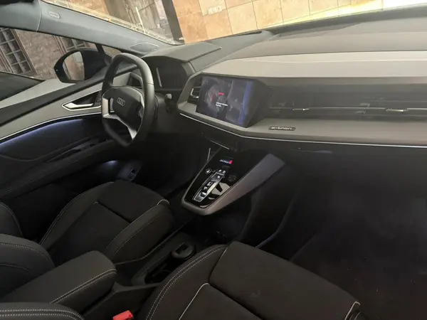 آئودی، Q5 e-tron