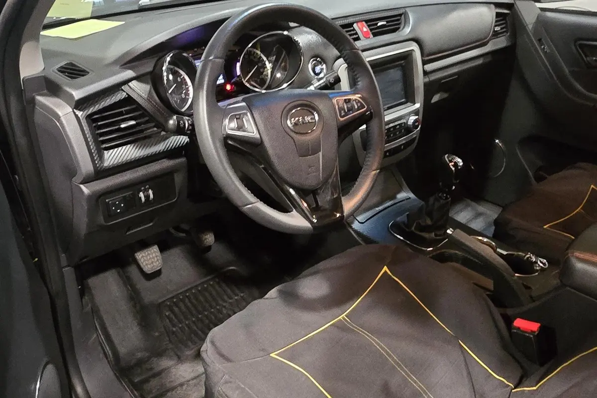 کی ام سی،  T8