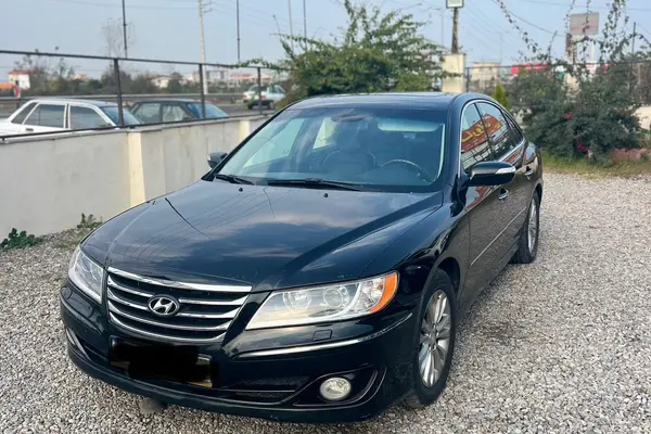 هیوندای، آزرا (گرنجور)