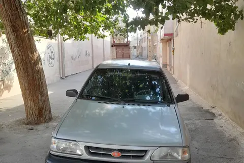 پراید، صندوق دار