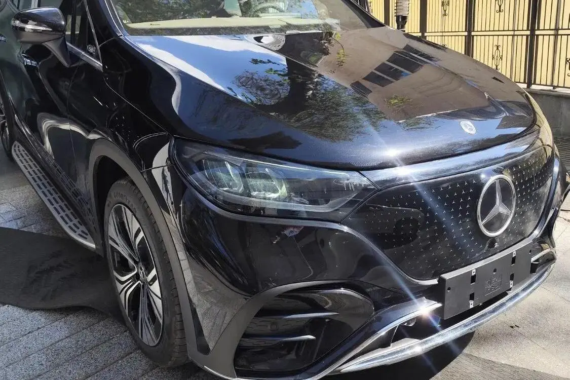 بنز،  EQE SUV
