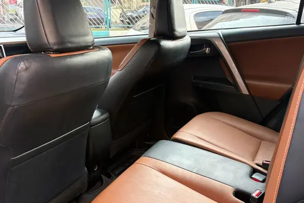 تویوتا، راوفور