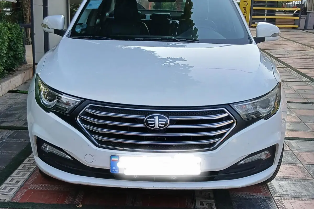بسترن،  B30