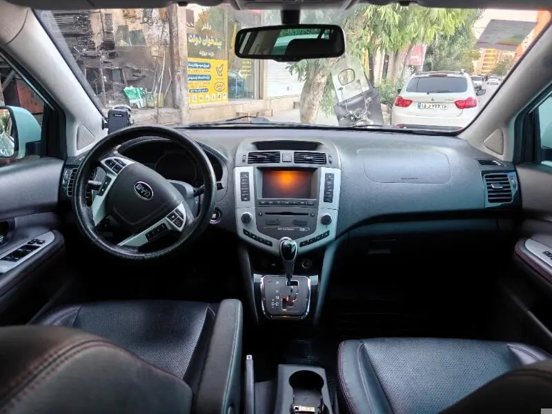 بی وای دی،  S6