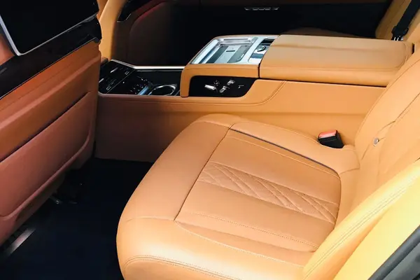 ب ام و، سری 7