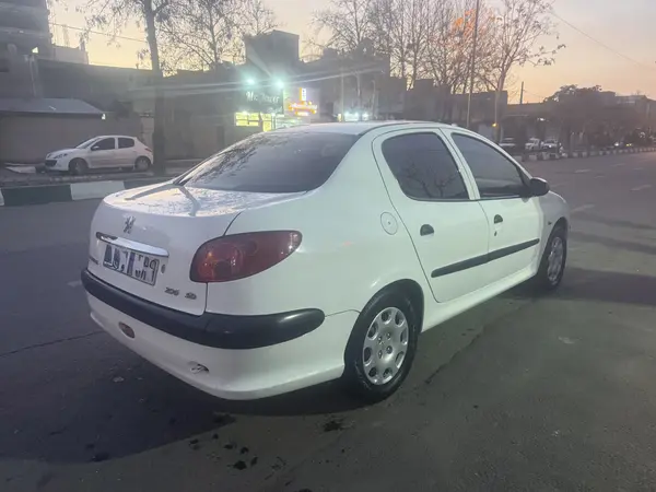 پژو، 206 SD