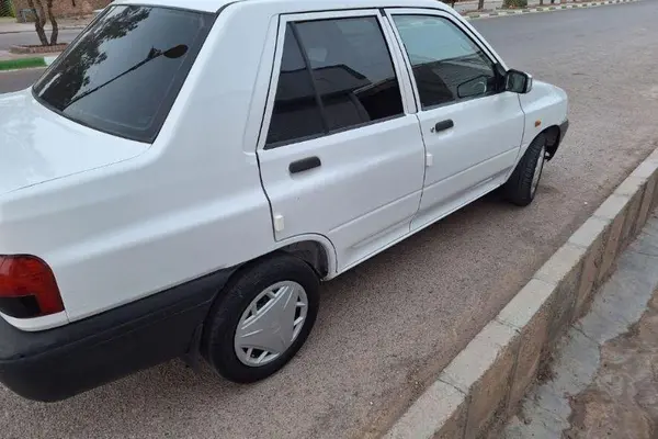 پراید  صندوق دار