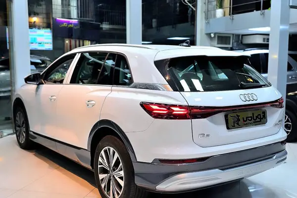 آئودی، Q5 e-tron