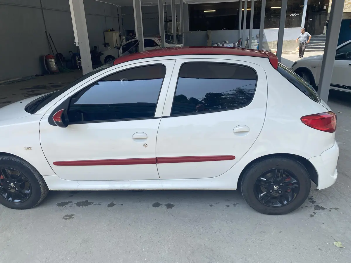 پژو  207