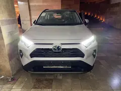 تویوتا، راوفور هیبرید