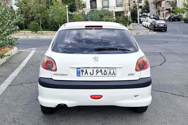 پژو  206