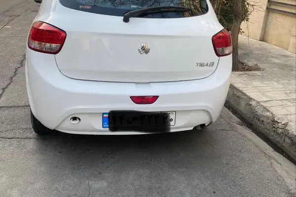 تیبا، هاچ بک