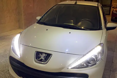 پژو، 207