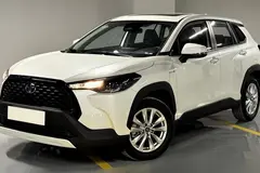 تویوتا، کرولا کراس هیبرید