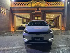 ام وی ام، آریزو 5ev