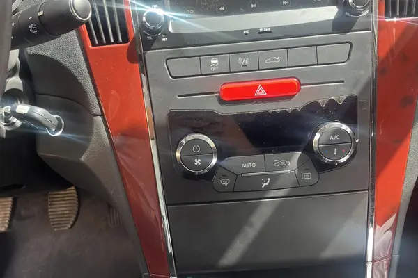 دنا  پلاس EF7P