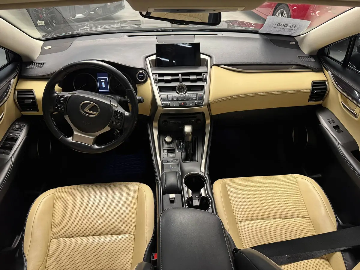 لکسوس،  NX هیبرید