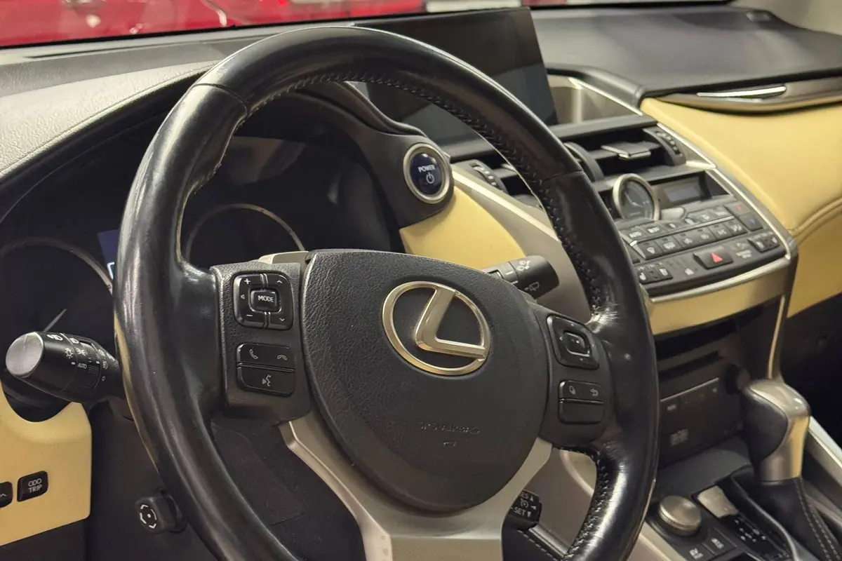 لکسوس،  NX هیبرید