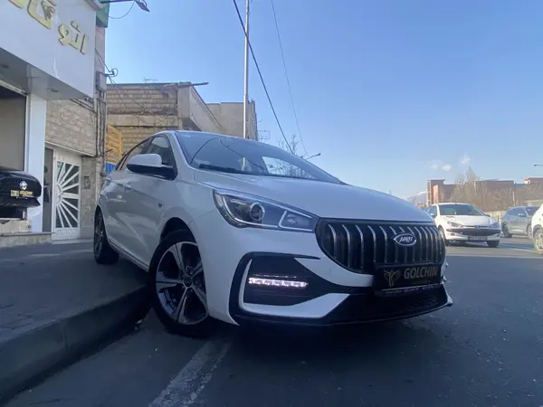 چری، آریزو 5T اسپرت FL