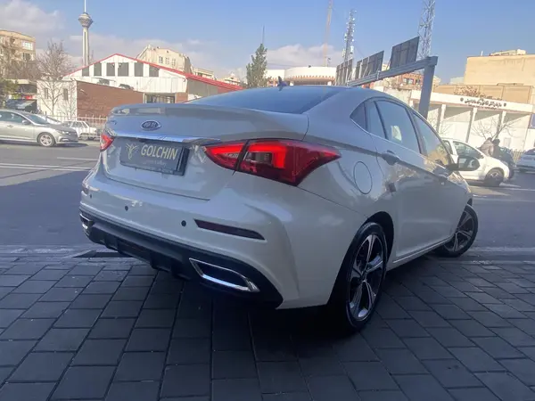 چری، آریزو 5T اسپرت FL