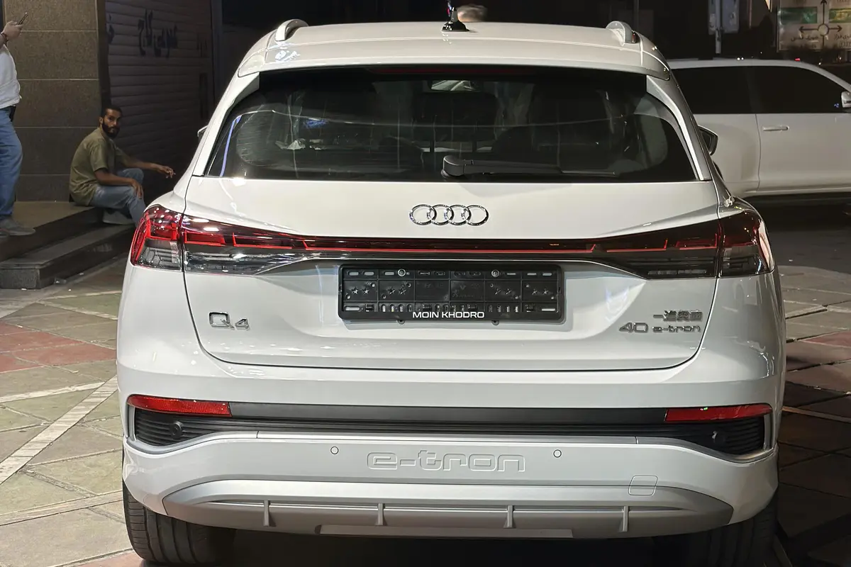 آئودی،  Q4 e-tron