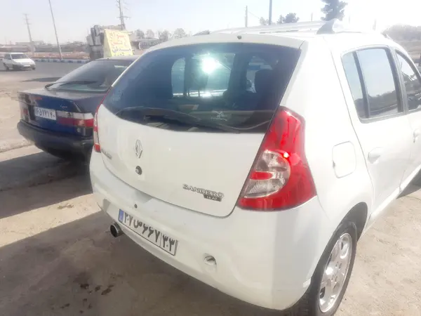 رنو، ساندرو استپ وی